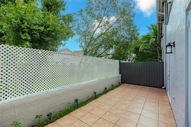 15855 SW 86th Ter, Miami, FL 33193 - photo 27