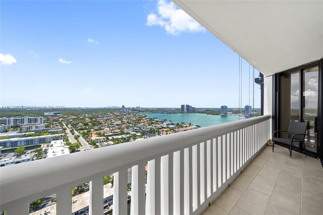 2000 Island Blvd Unit 2409, Aventura, FL 33160 - balcony featuring a city view and a water view