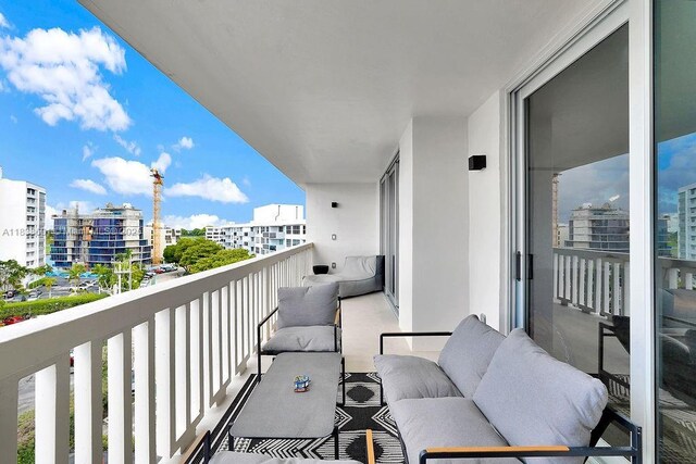9111 E Bay Harbor Dr Phd, Phd, Bay Harbor Islands, FL 33154 - photo 15
