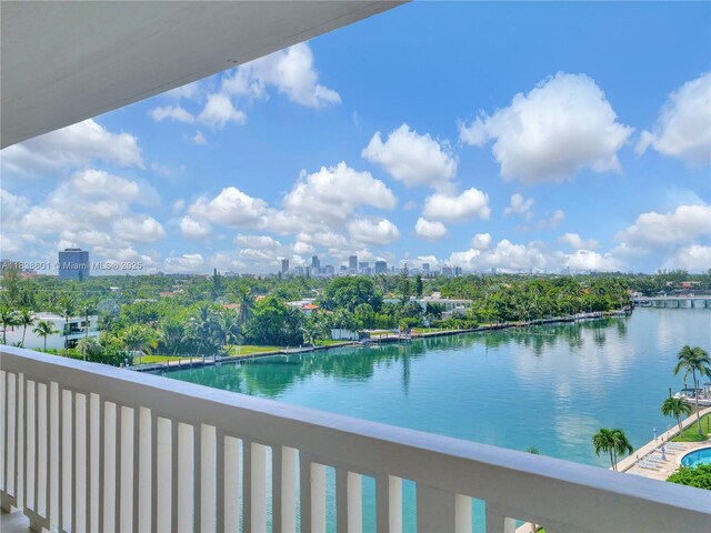9111 E Bay Harbor Dr Phd, Phd, Bay Harbor Islands, FL 33154 - photo 25