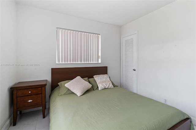 5723 NW 86th Ave, Tamarac, FL 33321 - bedroom featuring a closet
