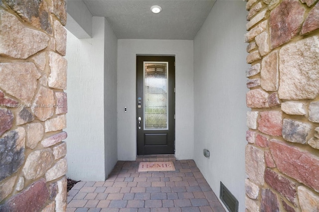 8036 NW 78th St, Tamarac, FL 33321 - entrance to property featuring stucco siding
