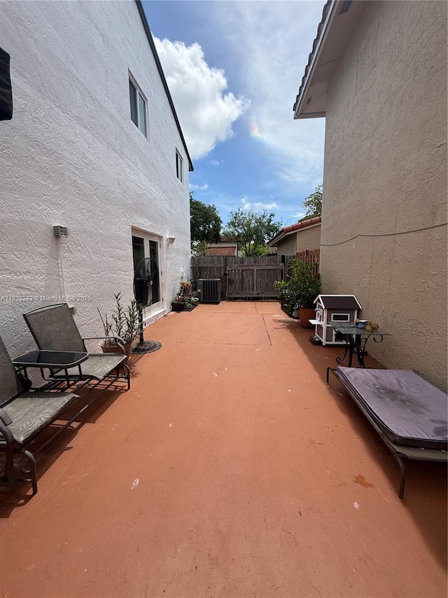 10726 SW 147th Pl, Miami, FL 33196 - view of patio / terrace