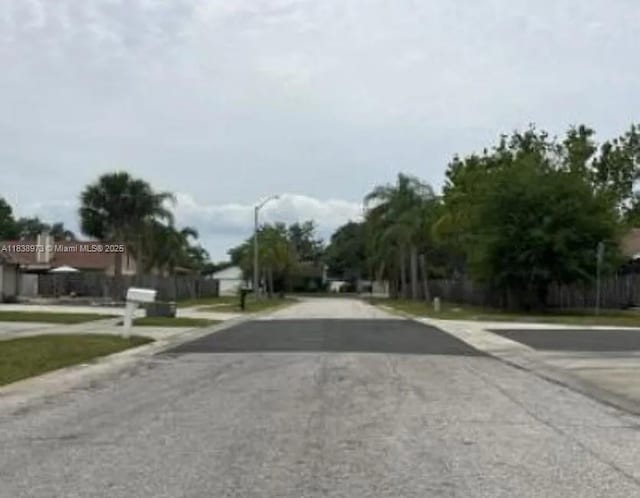 10502 Windsurfer Way, Tampa, FL 33615 - photo 7