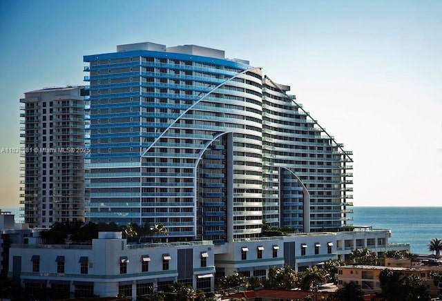 3101 Bayshore Dr Unit 704, Fort Lauderdale, FL 33304 - view of property with a water view and a city view