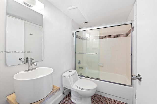 770 Claughton Island Dr Unit 1915, Miami, FL 33131 - bathroom featuring tile patterned floors and bath / shower combo with glass door
