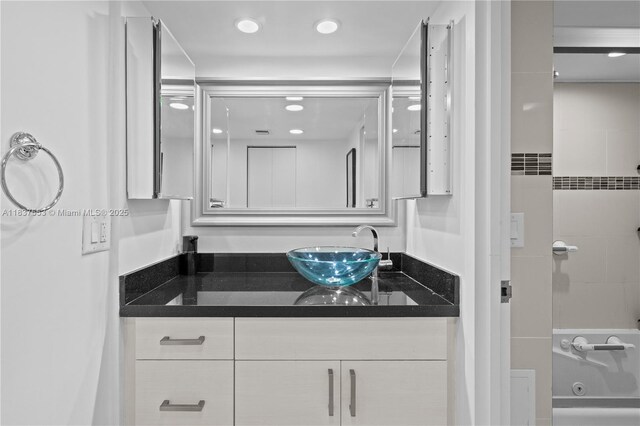 3675 N Country Club Dr Unit 1907, Aventura, FL 33180 - photo 26