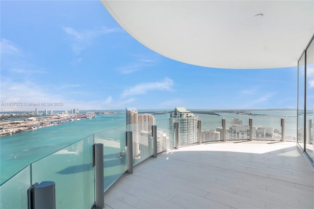 300 Biscayne Blvd Way Unit 4401, Miami, FL 33131 - balcony with a water view