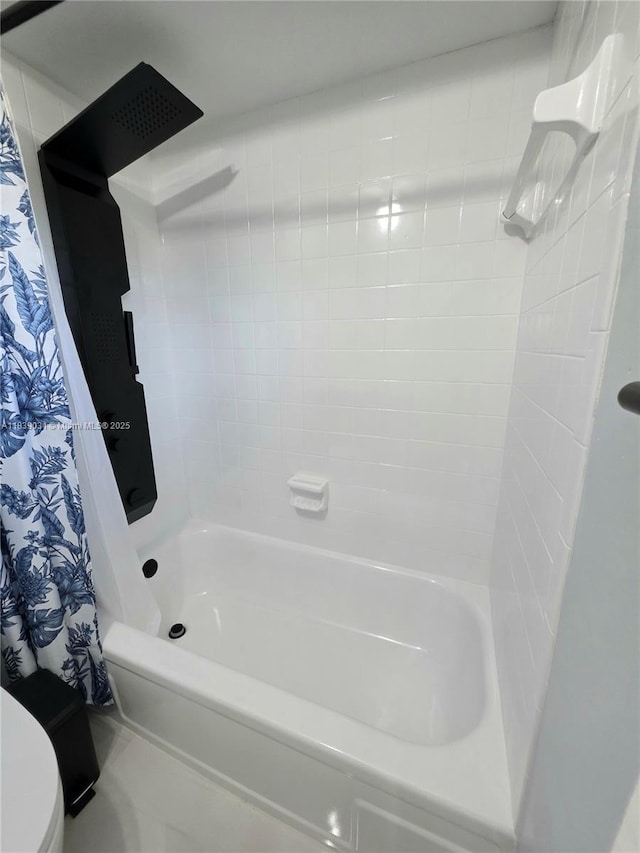 10120 NW 71st Pl, Tamarac, FL 33321 - bathroom featuring toilet and shower / bathtub combination with curtain