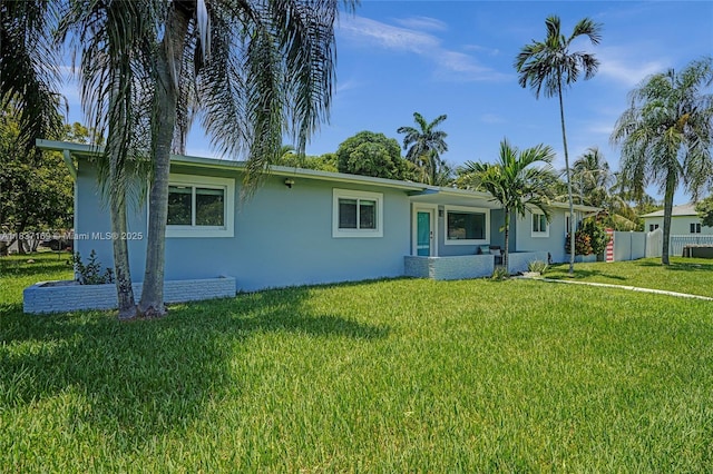 16000 N Miami Ave, Miami, FL 33169 - view of front of house featuring stucco siding