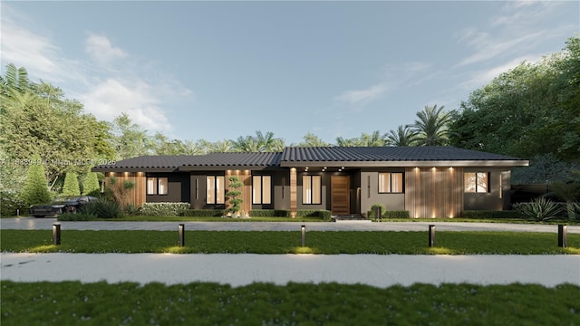 15321 SW 82nd Ave, Palmetto Bay, FL 33157 - view of front of house with a front yard and stucco siding