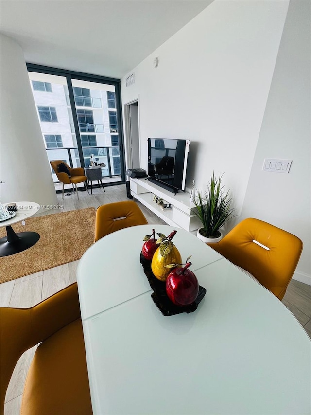 55 SW 9th St Unit 3308, Miami, FL 33130 - photo 2