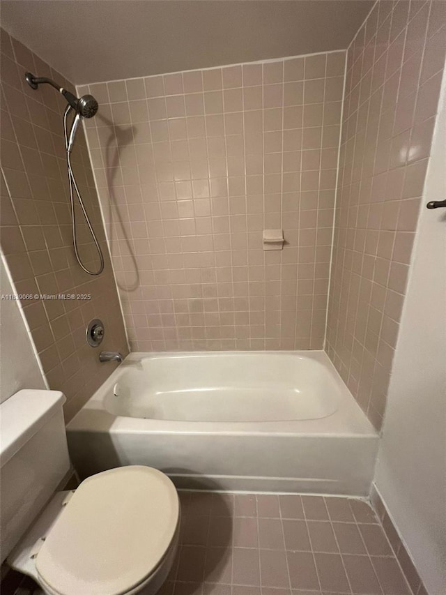 8200 SW 210th St Unit 308, Cutler Bay, FL 33189 - full bath with tile patterned floors and tub / shower combination