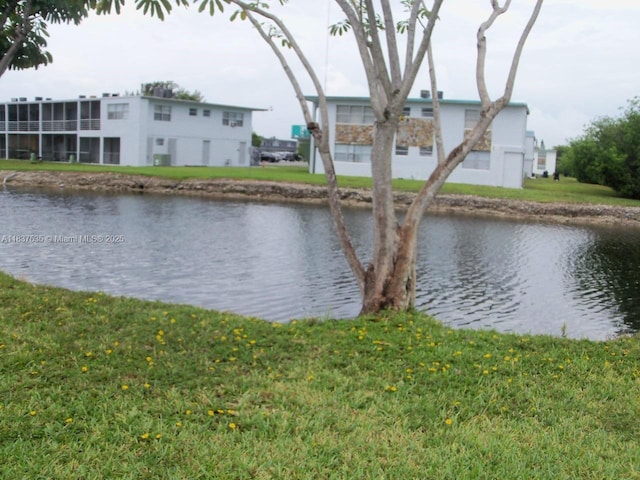 165 NE 203rd Ter Unit 31, Miami Gardens, FL 33179 - photo 6