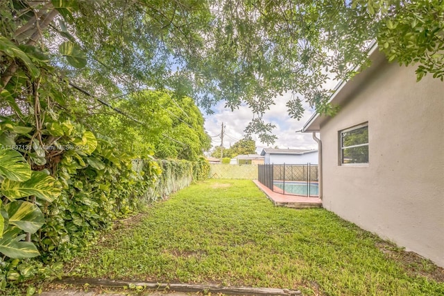 8390 NW 24th St, Sunrise, FL 33322 - view of fenced backyard