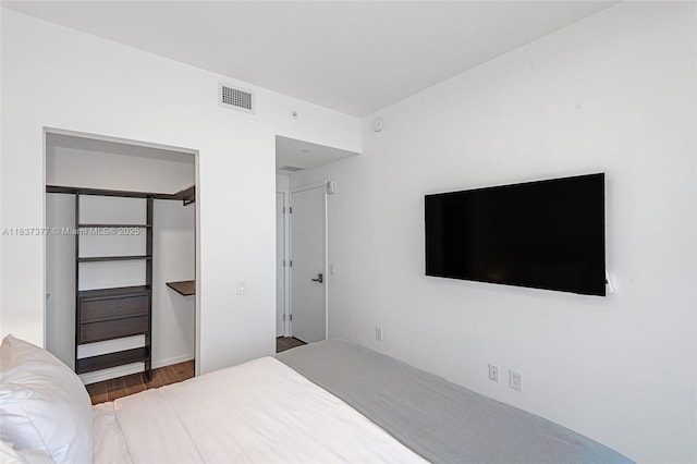 398 NE 5th St Unit 3711, Miami, FL 33132 - bedroom featuring wood finished floors