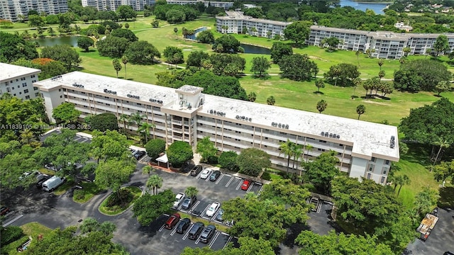 3850 Oaks Clubhouse Dr Unit 307, Pompano Beach, FL 33069 - photo 2