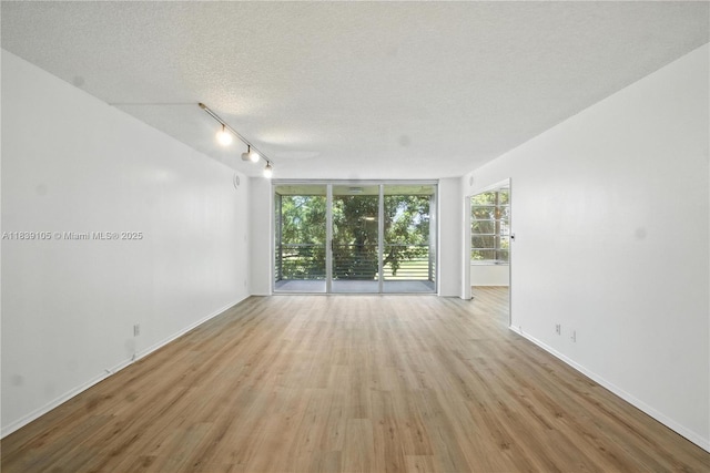 3850 Oaks Clubhouse Dr Unit 307, Pompano Beach, FL 33069 - photo 9