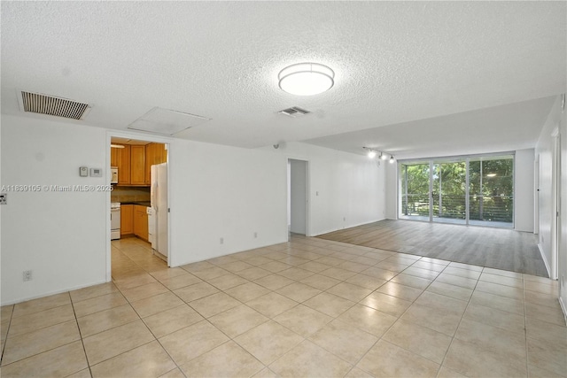 3850 Oaks Clubhouse Dr Unit 307, Pompano Beach, FL 33069 - photo 10