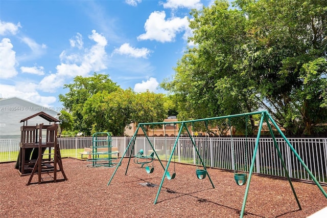 8010 SW 18th Ct Unit 1-8, Davie, FL 33324 - view of community playground