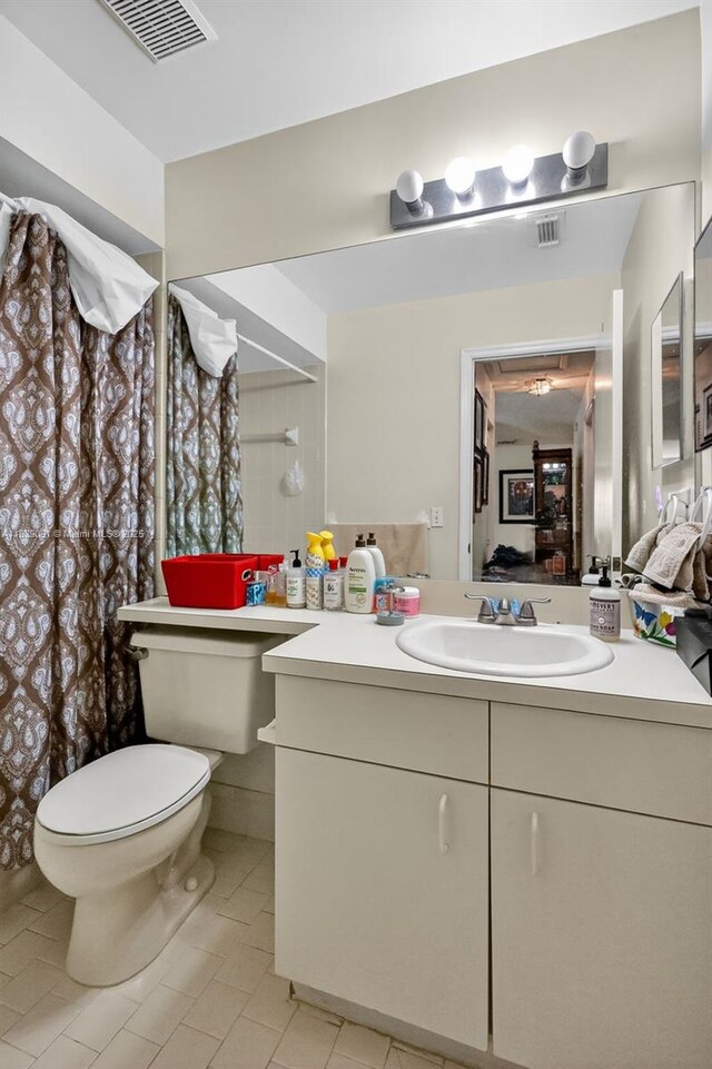 19611 NW 82nd Ct, Hialeah, FL 33015 - photo 20
