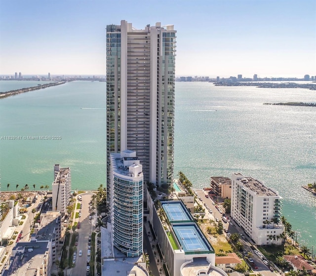 2900 NE 7th Ave Unit 404, Miami, FL 33137 - view of urban area with a large body of water