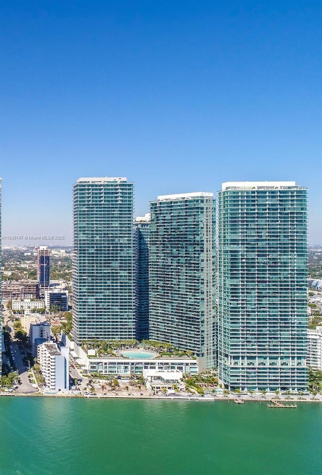 2900 NE 7th Ave Unit 404, Miami, FL 33137 - city view featuring a nearby body of water