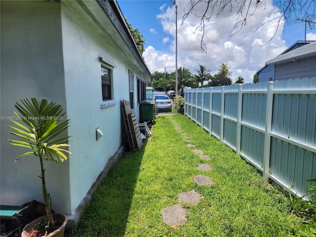 3521 E 8th Ave, Hialeah, FL 33013 - view of yard