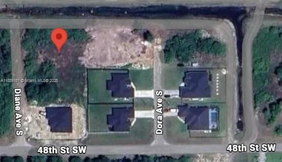 4701 Diane Ave S, Lehigh Acres, FL 33976 - photo 1