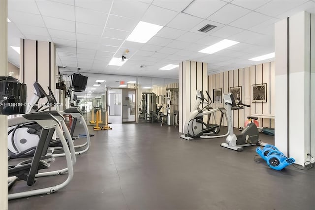 2750 NE 183rd St Unit 1701, Aventura, FL 33160 - exercise room with a drop ceiling