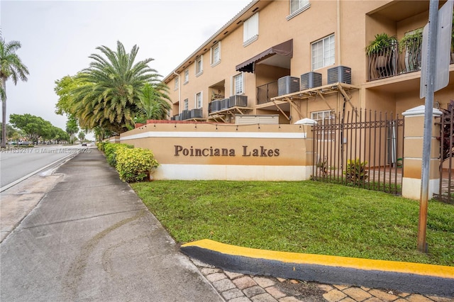 17425 NW 75th Pl Unit 101, Hialeah, FL 33015 - view of community sign