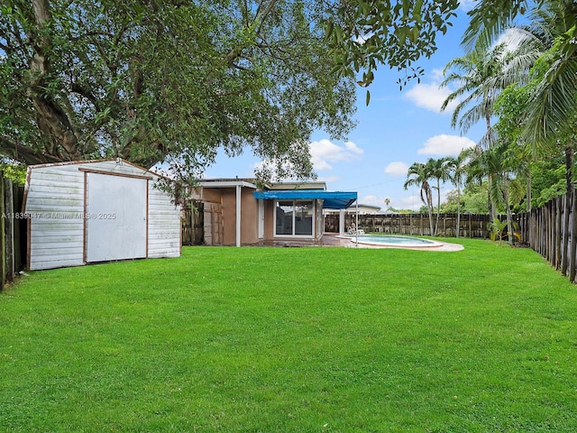 2812 SW 65th Ave, Miramar, FL 33023 - fenced backyard featuring a storage shed