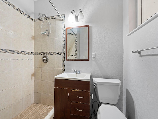 2812 SW 65th Ave, Miramar, FL 33023 - full bathroom featuring vanity, a tile shower, and a textured wall