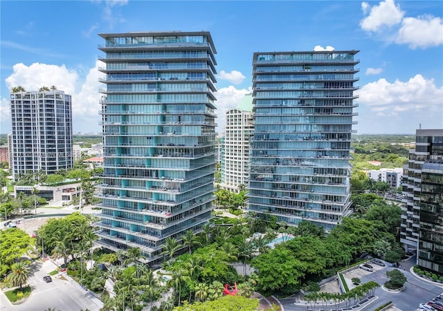 2675 S Bayshore Dr Unit 1601S, Miami, FL 33133 - view of property with a view of city