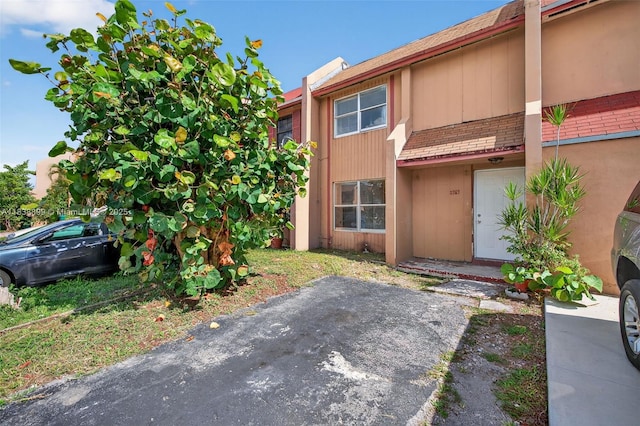 2767 NW 197th Ter, Miami Gardens, FL 33056 - view of front of home