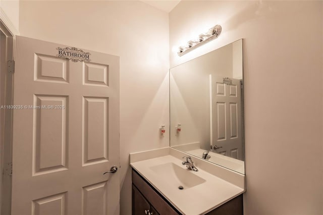 6586 S Anise Ct, Davie, FL 33314 - bathroom featuring vanity