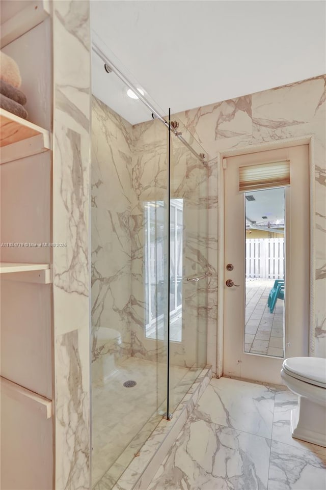 2321 SE 15th St, Pompano Beach, FL 33062 - full bath featuring a marble finish shower and marble finish floors