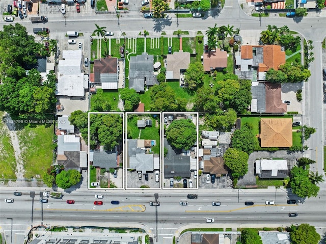 871 SE 8th Ave, Hialeah, FL 33010 - aerial overview of property's location with property parcel outlined and nearby suburban area