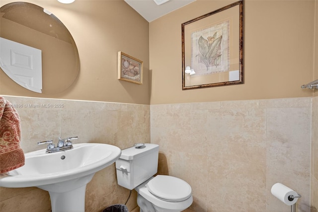 10871 SW 11th Mnr, Davie, FL 33324 - half bath featuring tile walls and wainscoting