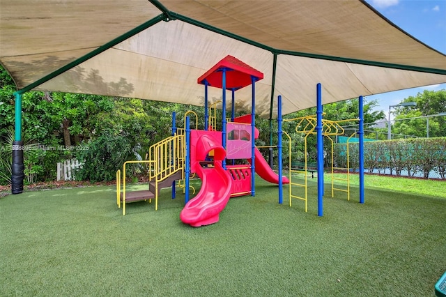 10871 SW 11th Mnr, Davie, FL 33324 - communal playground featuring a yard