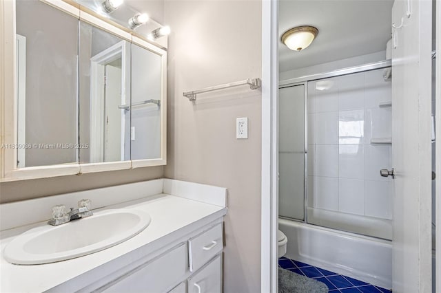 2899 Collins Ave Unit 931, Miami Beach, FL 33140 - full bath featuring vanity, tile patterned floors, and bath / shower combo with glass door