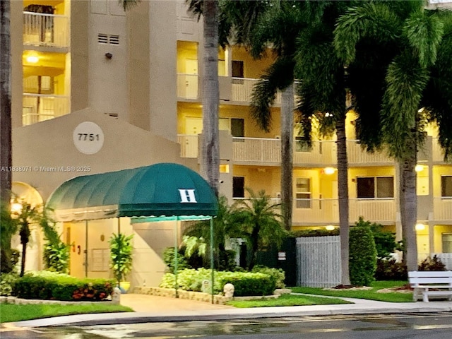 7751 Southampton Ter Unit 310, Tamarac, FL 33321 - view of building exterior