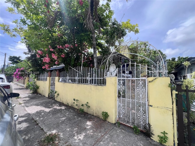 1772 NW 19th St, Miami, FL 33125 - photo 1