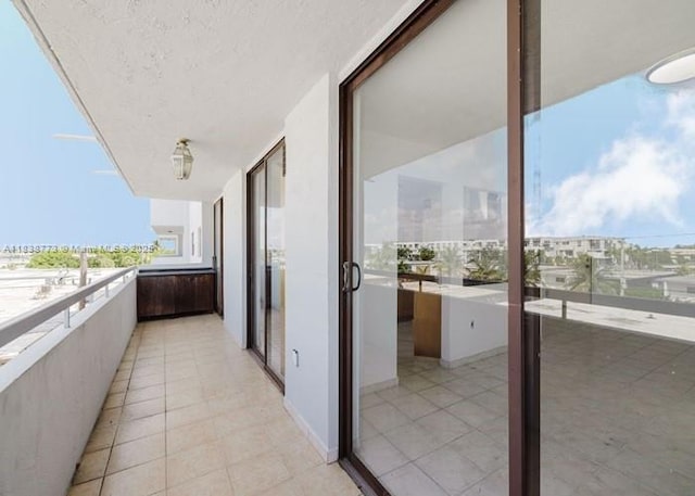 7300 Wayne Ave Unit 418, Miami Beach, FL 33141 - photo 3