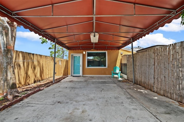 590 SW 62nd Ave, Miami, FL 33144 - view of patio / terrace