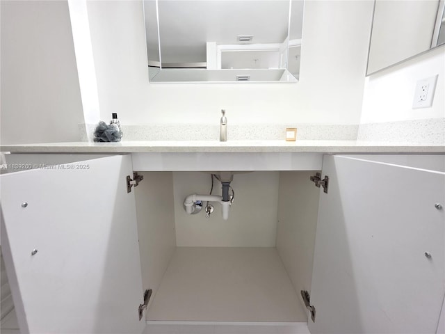 2620 S University Dr Unit 111, Davie, FL 33328 - bathroom with a sink