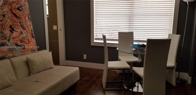 1337 Euclid Ave Unit 101, Miami Beach, FL 33139 - dining space featuring wood finished floors and baseboards