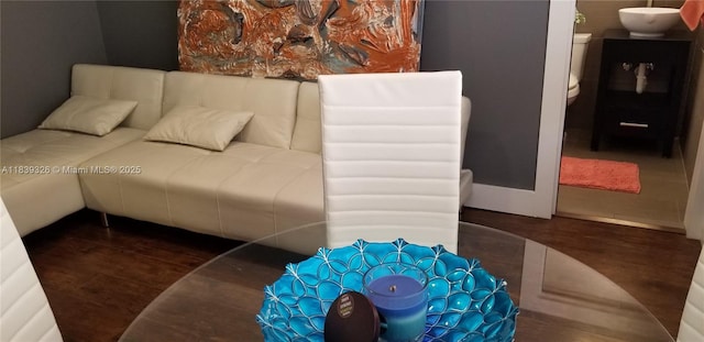 1337 Euclid Ave Unit 101, Miami Beach, FL 33139 - living room featuring wood finished floors