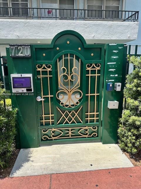 720 Collins Ave Unit 310, Miami Beach, FL 33139 - view of exterior entry