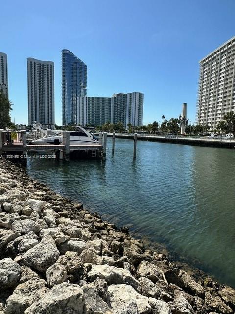400 S Kings Point Dr Unit 806, Sunny Isles Beach, FL 33160 - water view featuring city skyline